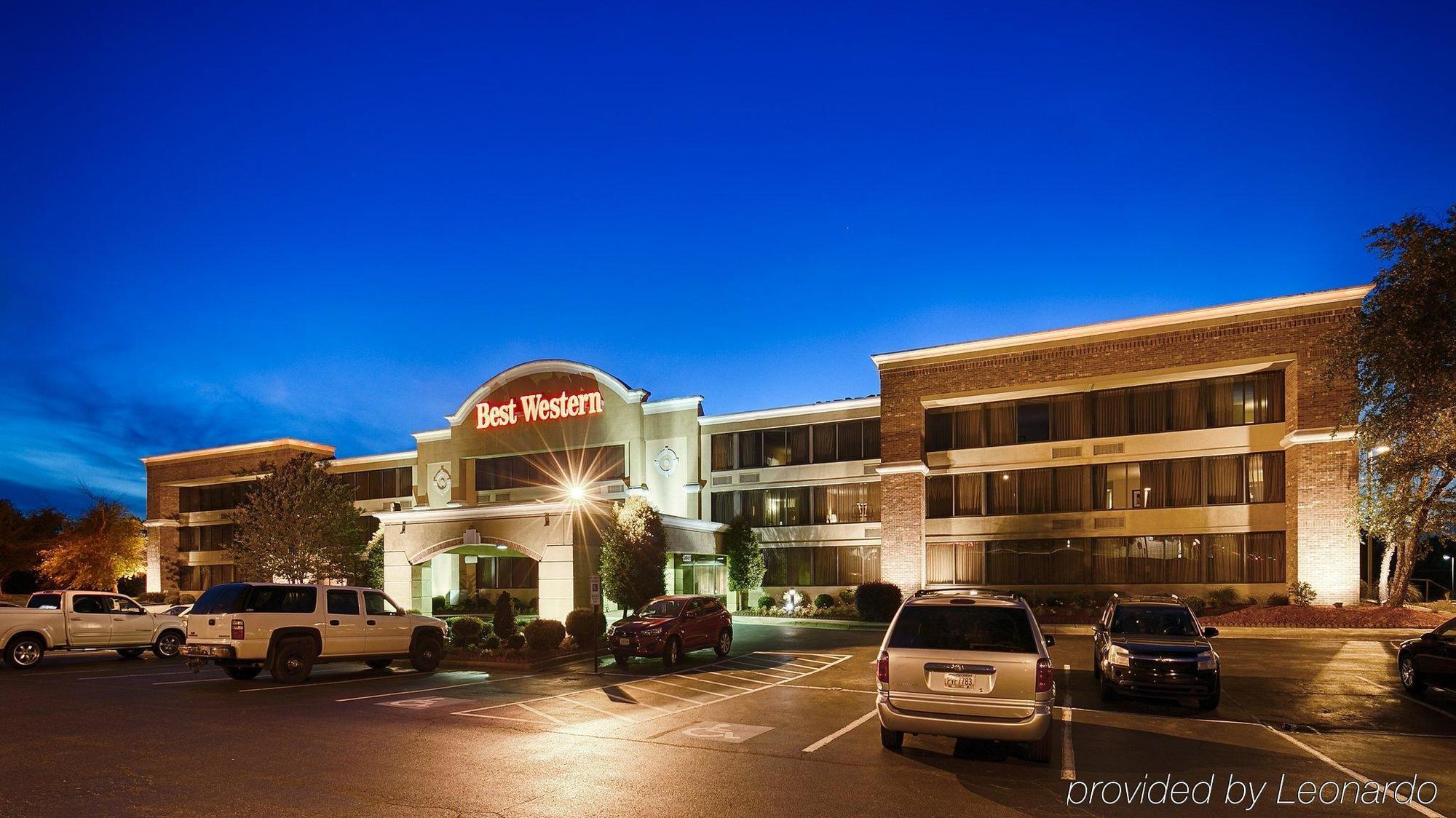 The Independence Inn - Charlotte Matthews Bagian luar foto
